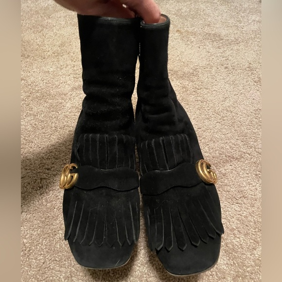EUC BLACK SUEDE GUCCI KID SCAMOSCIATO GG MARMONT FRINGE ANKLE BOOTS 41 - Picture 6 of 10